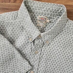Faherty Short Sleeve Breeze Shirt Fishscale Redux Size Large Organic Cotton Euc